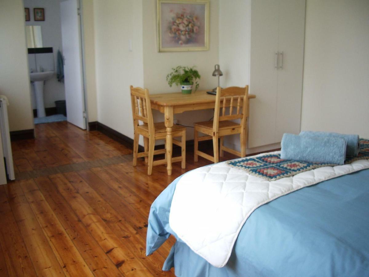Dee'S Bnb Pretoria-Noord 外观 照片