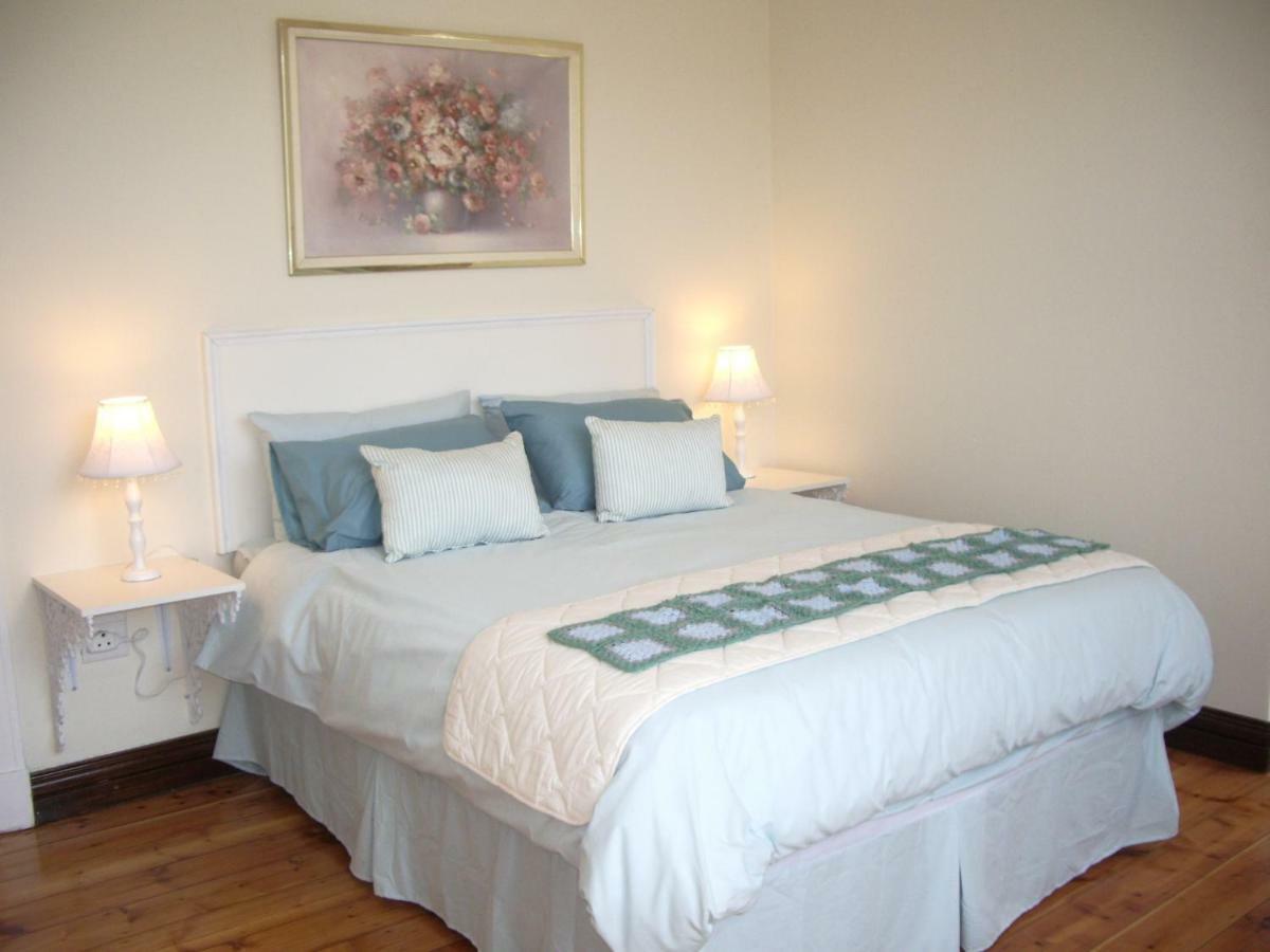 Dee'S Bnb Pretoria-Noord 外观 照片