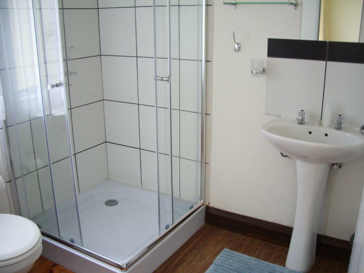 Dee'S Bnb Pretoria-Noord 外观 照片