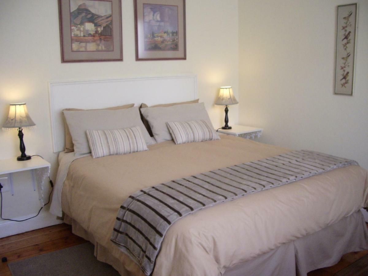 Dee'S Bnb Pretoria-Noord 外观 照片