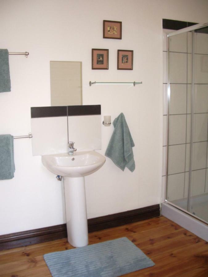 Dee'S Bnb Pretoria-Noord 外观 照片